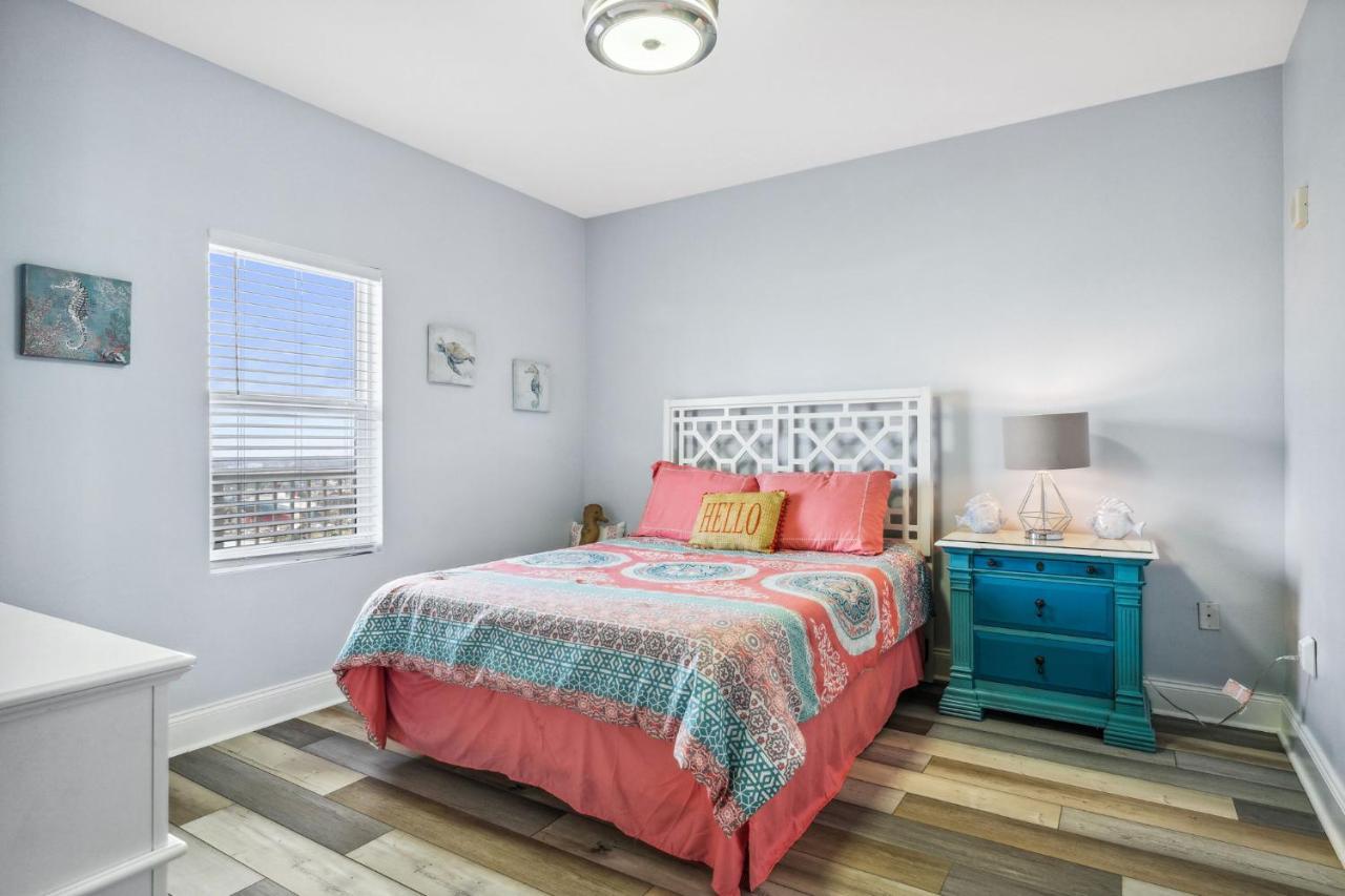 Eternal Waters At Laketown Wharf #1221 By Nautical Properties Vacation Rentals Panama City Beach Exterior foto